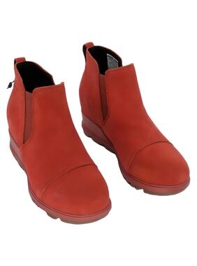 Sorel Womens Emelie II Chelsea Ankle Boots Red Suede Size 6M